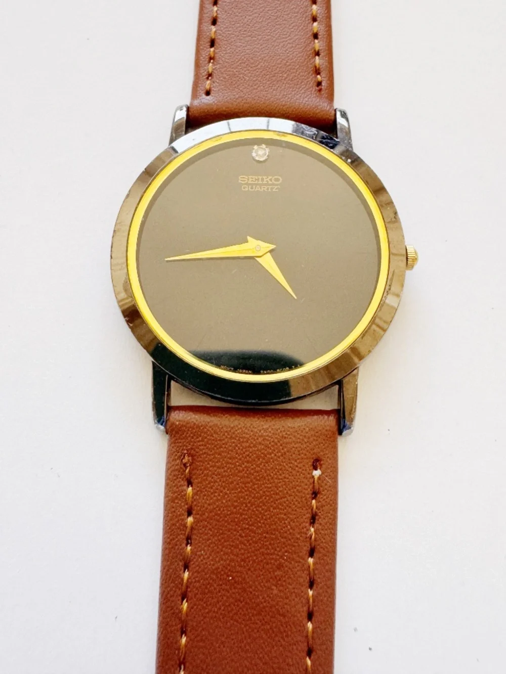 Vintage Seiko Quartz Watch | Gold Tone Mirror Dial | Brown Leather | 34mm